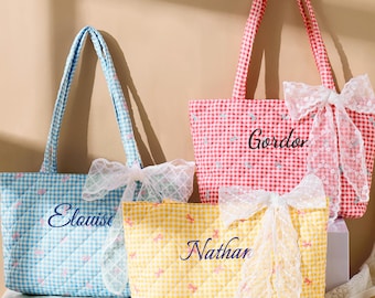 Personalized Embroidered Flower Tote Bag, Custom Floral Tote for Bridesmaid, Travel Shoulder Bag, Monogram Beach Bag