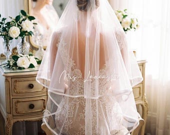 Personalized Mrs Last Name Veil, Bridal Shower Veil, Destination Beach Wedding Veil, Bride to be Gift, Honeymoon Veil, Personalized Gift