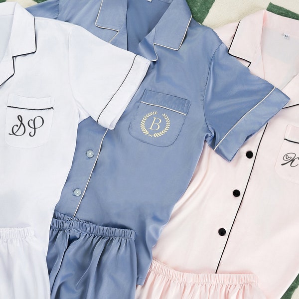 Bridesmaid Pajamas,Softest Bridesmaid Pajamas,Taupe Bridal Party PJs,Bridesmaid Pajamas Personalized Set,Getting Ready,Pajama for Women