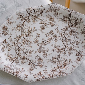 Raro vintage Johnson Brothers Hyde Park hecho en Inglaterra octogonal marrón floral perla borde plato excelente condición