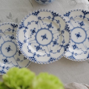 Antique Royal Copenhagen Full Lace Blue Fluted Bread Plate – c.1889–1923 – 14.5cm – Mint Condition – Price for 1 Plate