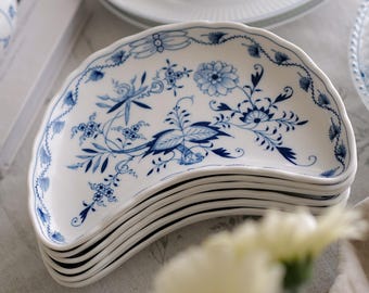 Blaue Zwiebelschale aus Meissen, Deutschland - Handbemaltes deutsches Porzellan, gekreuzte Schwerter