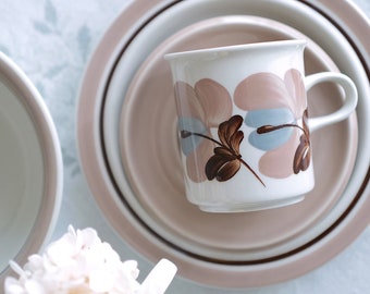 4 Pieces Vintage Arabia Finland Koralli Tall Cup Saucer Bread Plate Cereal Bowl Set