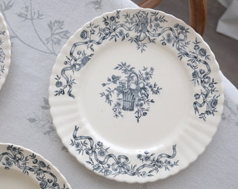 Antique French earthenware Longchamp model "Rubans" cream color with dark blue bouquet& ribbons design scalloped rim beautifully crazed