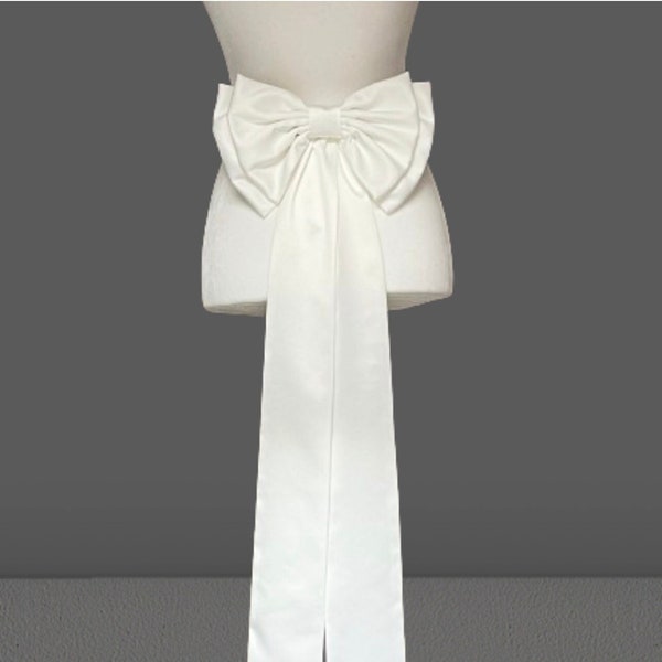 Very long bow, double layered bow, long pink bow, hair clip bow. Bow for dress.