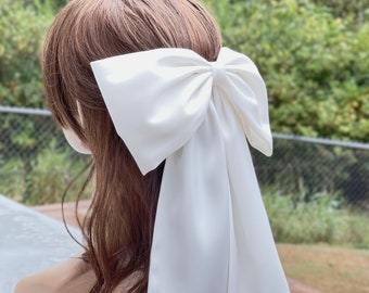 Big white satin hair bow,   giant bows wedding hair bow, wedding dress bow, hair bow for women, hair  barrette. wedding,  bridal,