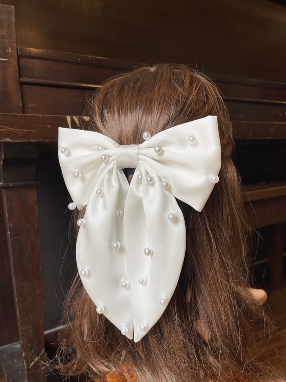 Pearl Bow for Wedding, Pearl Bridal Hair Clip, Pearl Hair Bow