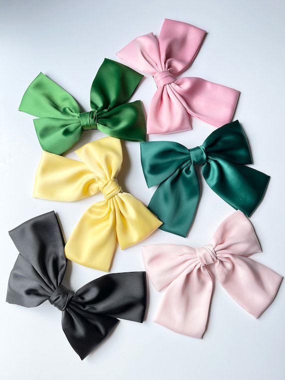 Silky Satin Bowknot Clips for Women Girls White Black Red Bow Clips Large  Hair Bows Accessories for Women Girls Hair Bow Ribbons for Hair (Red) :  : Beauty & Personal Care