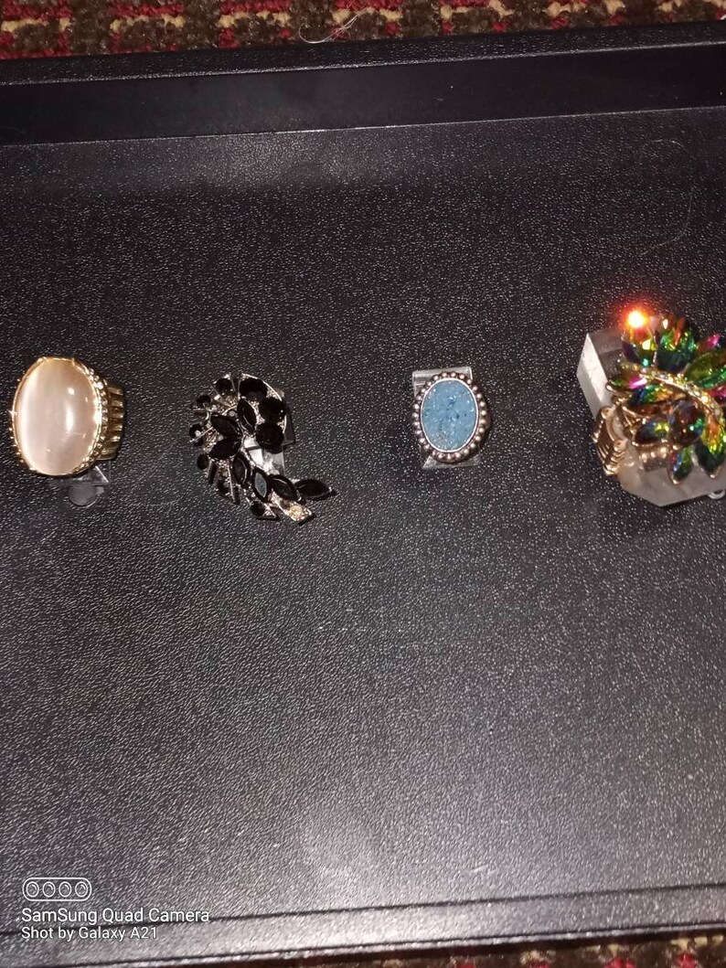 All 7 Gorgeouse Rings Artsy,flowery,unique gold rings .ring lot