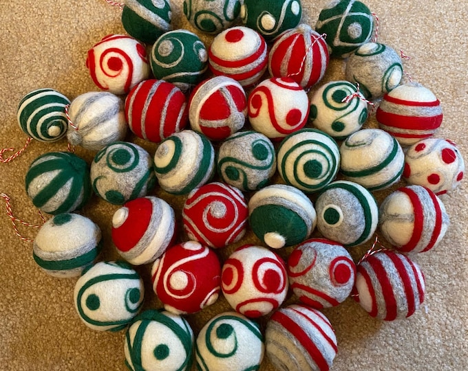 Needle Felted Christmas Balls Etsy