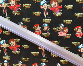 Tecido para artesanato Disney Gravity Falls, 100% algodão, corte "fat eighth" de 45,7 cm de altura x 27,9 cm de largura.