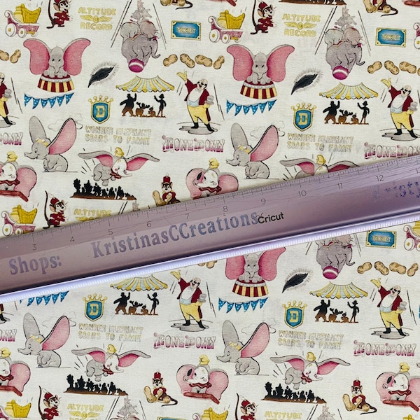 Tissu artisanal Disney Circus Dumbo 100 % coton coupé « gros huitième » : 18 pouces de haut x 31 pouces de large