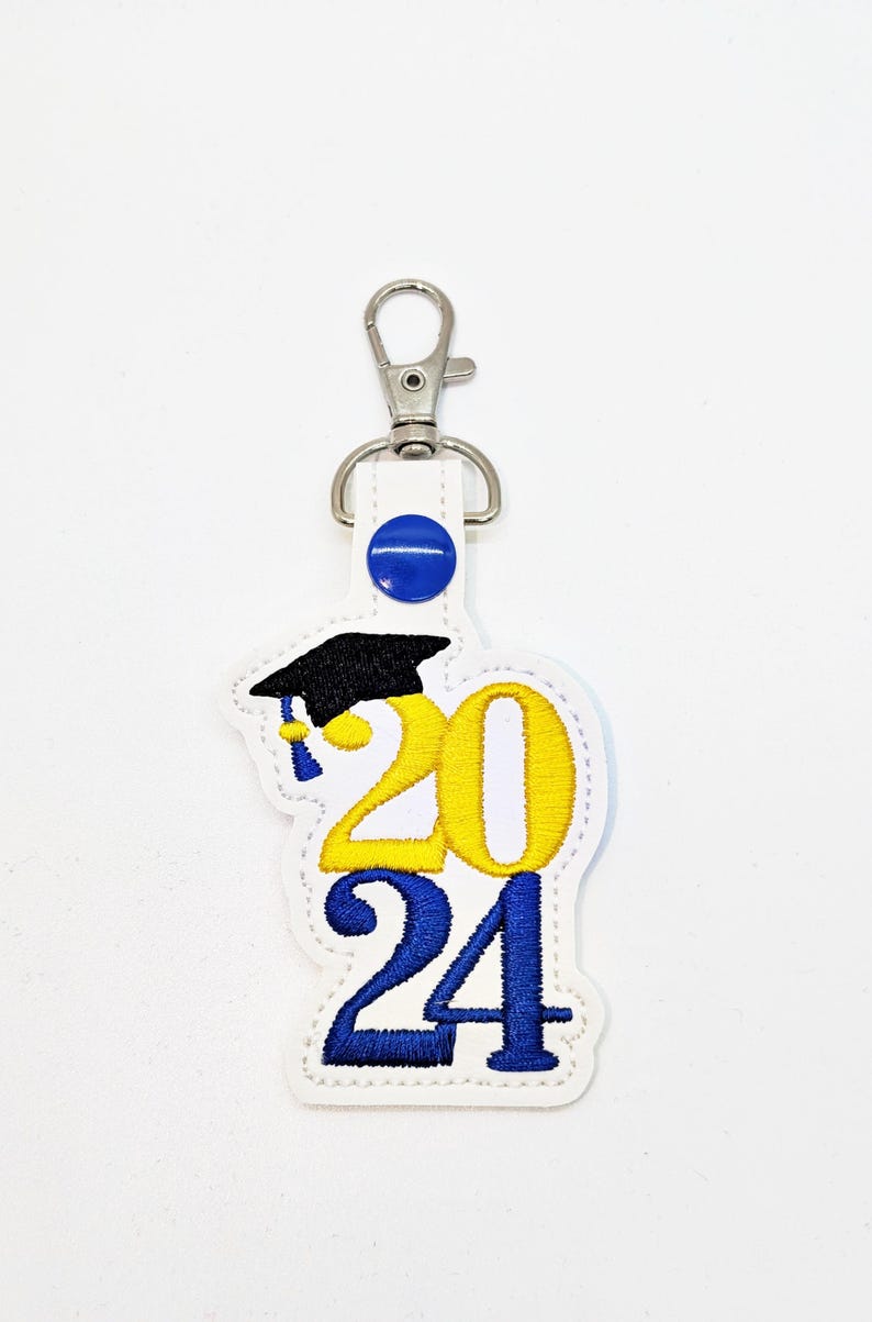 Graduation Cap and Year Keychain Backpack Purse Charm Embroidered ...