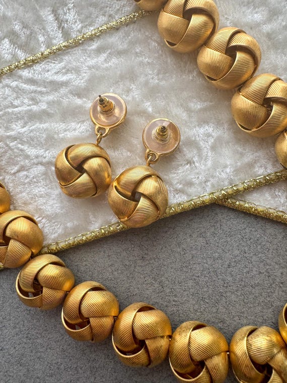 Vintage Anne Klein Gold Knot Necklace Earrings Se… - image 3