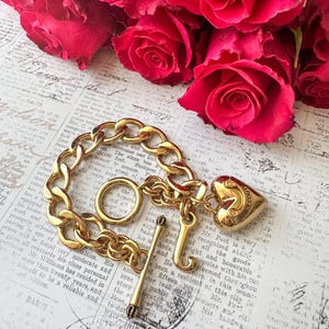 JUICY COUTURE y2k ベロア メッセンジャーバッグ チャーム付き s-l1200.jpg