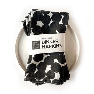 Modern Abstract black and white linen dinner napkins, dots