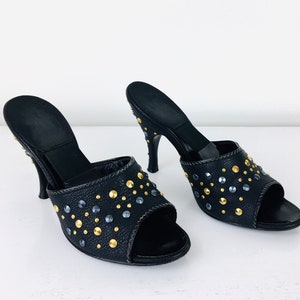 Vintage 1950s STUDDED LEATHER SPRINGOLATORS Black Open Toe High Heel Shoes 6.5  Pin Up
