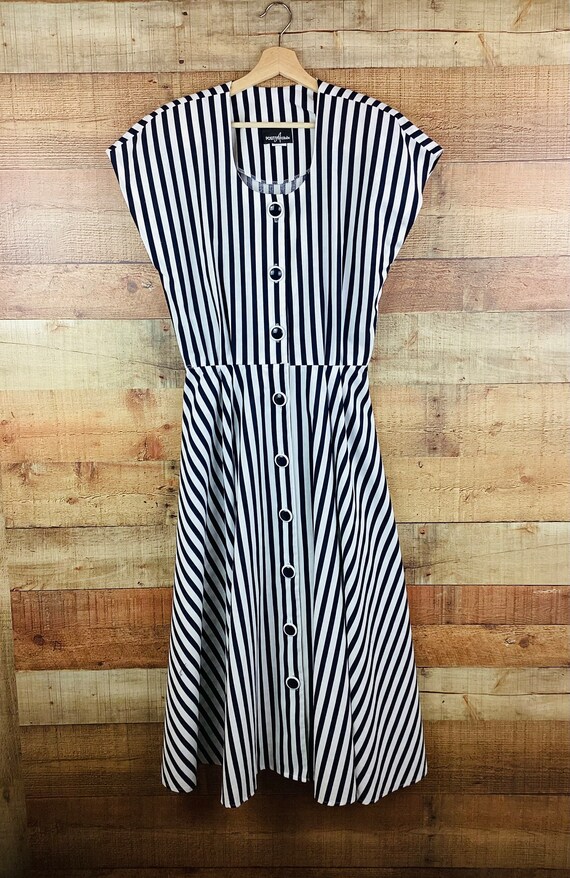 Robe Sans Manches Xhilaration - Rayures Noir Et Blanc, Taille M, Effet Sheer Et évasée - Neuf Avec étiquettes