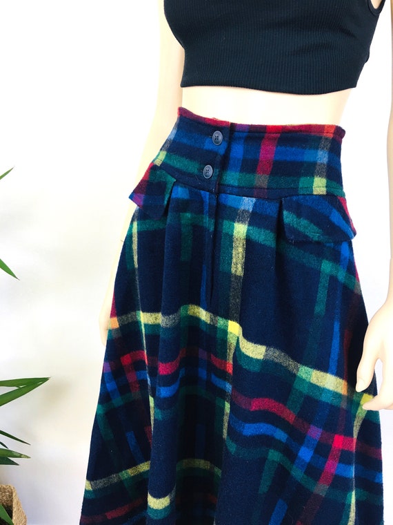 Vintage PLAID HIGH WAISTED Full Circle Skirt - image 5