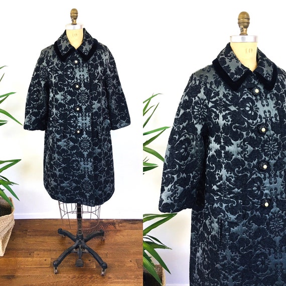 Vintage 1950s LILLI ANN Black & Grey FLORAL Tapest