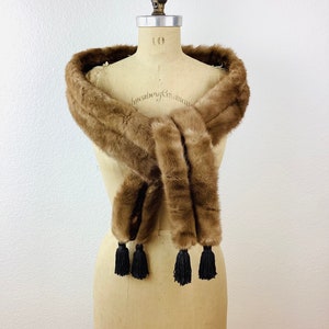 Vintage BROWN Real MINK Fur Collar with Fringe Tassels / Shoulder Wrap / Stole