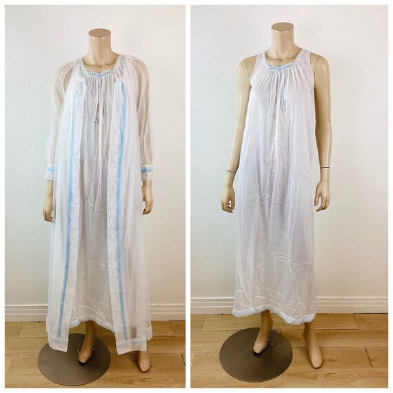 Vintage 1960s WHITE NYLON 2pc Night Gown & Bed Ja… - image 1