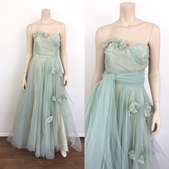 Vintage 1950s SEAFOAM GREEN Tulle Net STRAPLESS Ha