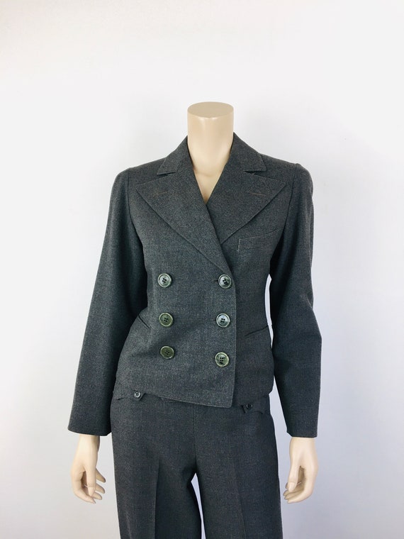 Vintage 1940s SEVERE GREY WOOL Double Breasted Ja… - image 4