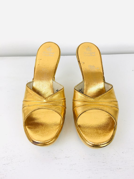 Vintage 1950s GOLD LEATHER Plywood PLATFORM Open … - image 3