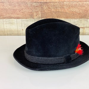 Vintage 1950s DOBBS HUNTER BLACK Fedora Hat