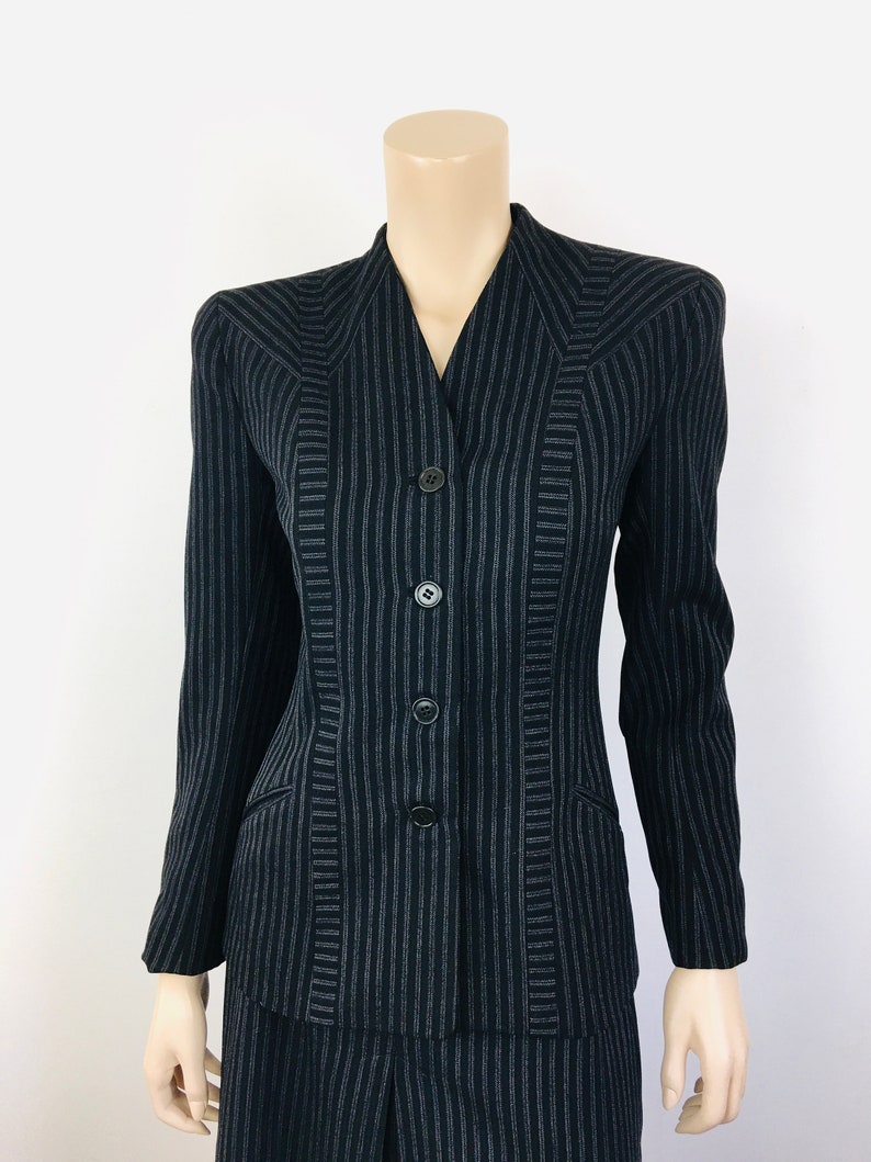 Vintage 1940s STRIPED Black & Grey Big Shoulder Skirt and Jacket Suit image 3