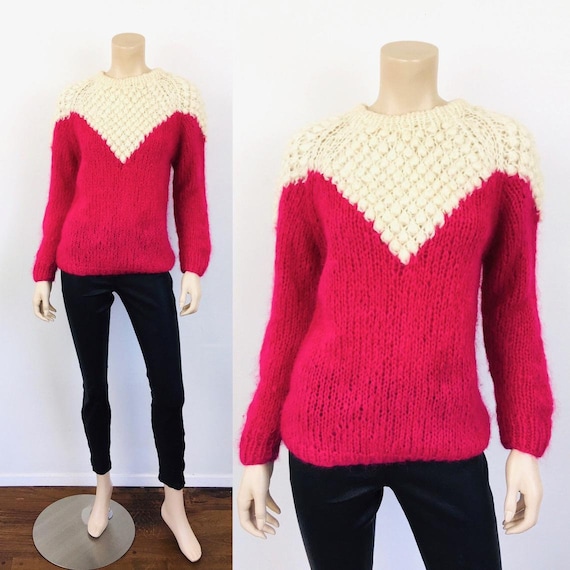 Vintage 1960s HOT PINK Nubby POPCORN Hand Knit Moh