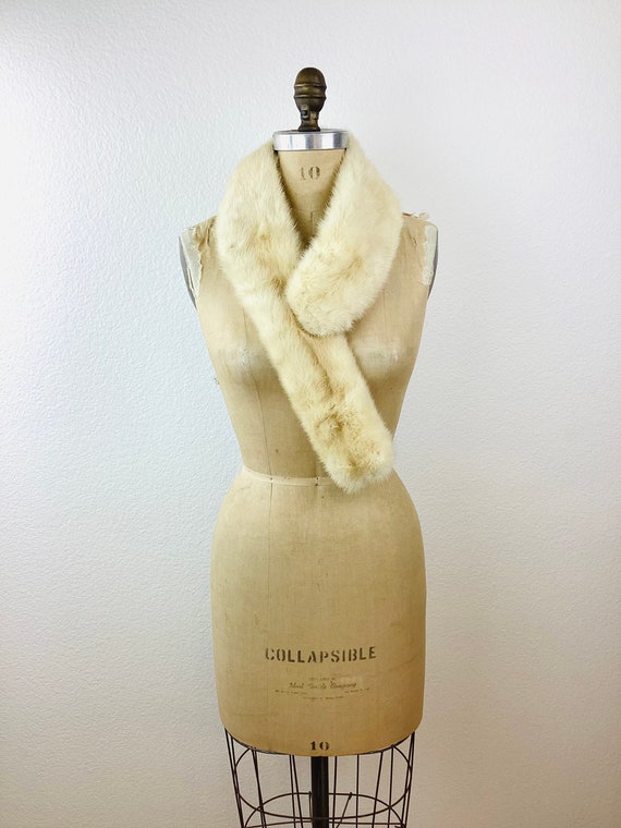 Vintage CREAM WHITE Real MINK Fur Collar / Should… - image 2