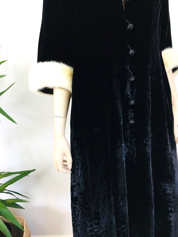 Vintage 1950s LUCIE ANN Black VELVET & White Mink… - image 4