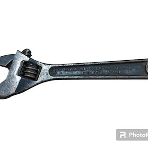 Vintage pre war Diamond Calk & Horseshoe co. 4&quot; adjustable wrench Duluth Minn Diamalloy steel made in USA 8065