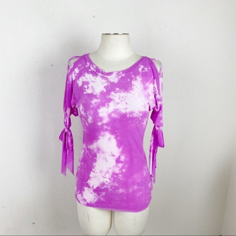 Petit Pois Cold Shoulder Tie Dye Top Size Medium