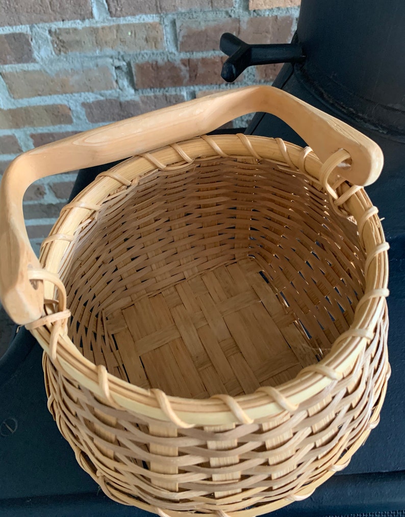 Woven basket