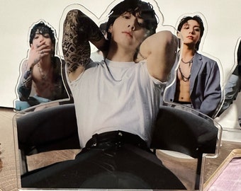 Stand de acrílico de Jungkook SEVEN (siete n.° 1)