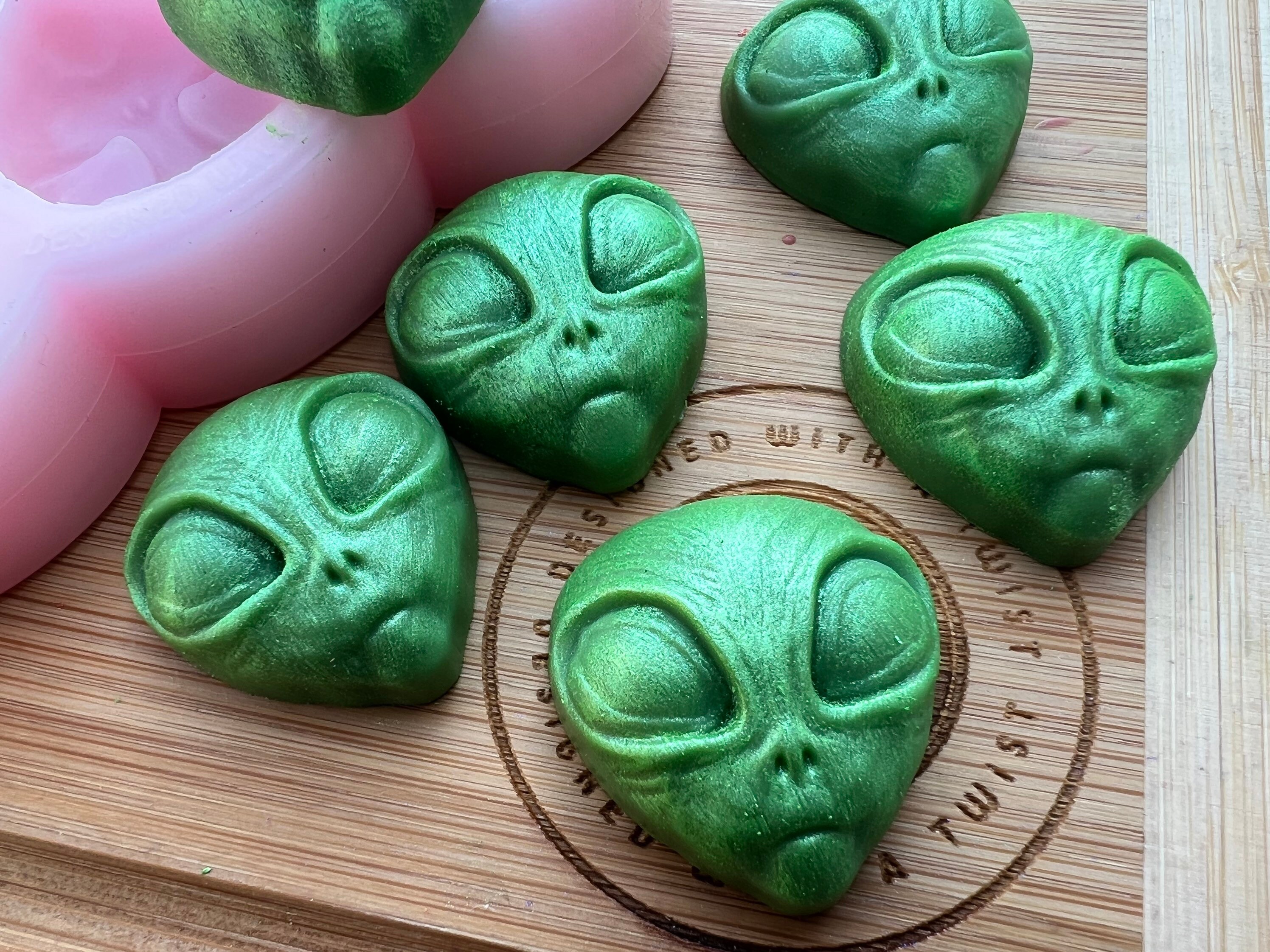 ミニ 3D エイリアン ヘッド ワックスメルト シリコン モールド