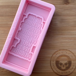 Deze Melts zijn heerlijke snapbar-siliconenmal voor hars. Waxmelt siliconen mal.