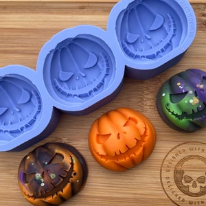 Scary Pumpkin Wax Melt Silicone Mold for Wax. Wax Melt Silicone Mould. Halloween Silicone Mold.