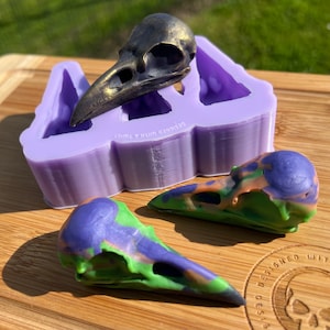 Raven Skull Wax Melt Silicone Mold for Wax. 3D Bird Skull Wax Melt Silicone Mould. Halloween Silicone Mold.