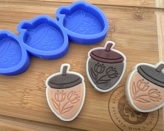Acorn Silicone Mould for Wax, Resin, Clay, Fondant, Chocolate, Isomalt, Soap, Cake Toppers & More. Silicone Mold.