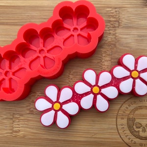 Mini Daisy Snapbar Silicone Mold for Wax. Flower Snapbar Silicone Mould.