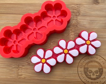 Mini Daisy Snapbar Silicone Mold for Wax. Flower Snapbar Silicone Mould.