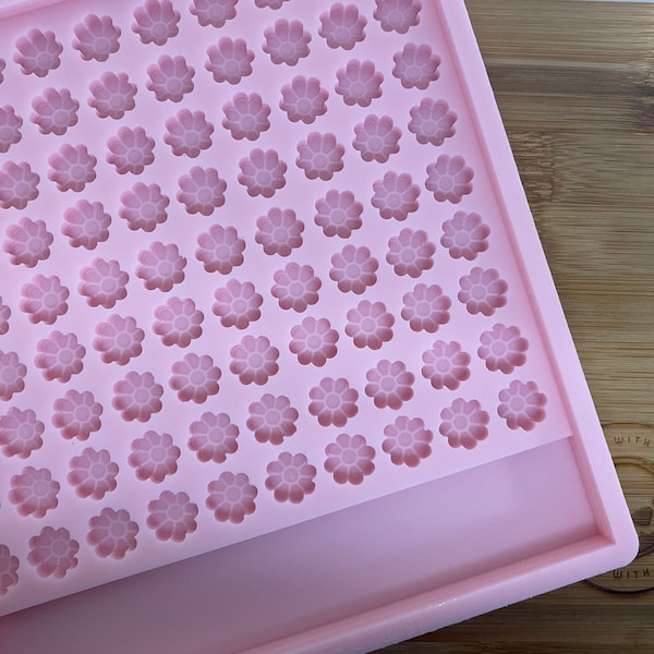 Flower Scrape n Scoop Wax Tray Silicone Mould. Mothers Day Wax Melt Mould. Flower Scoop Wax Mold