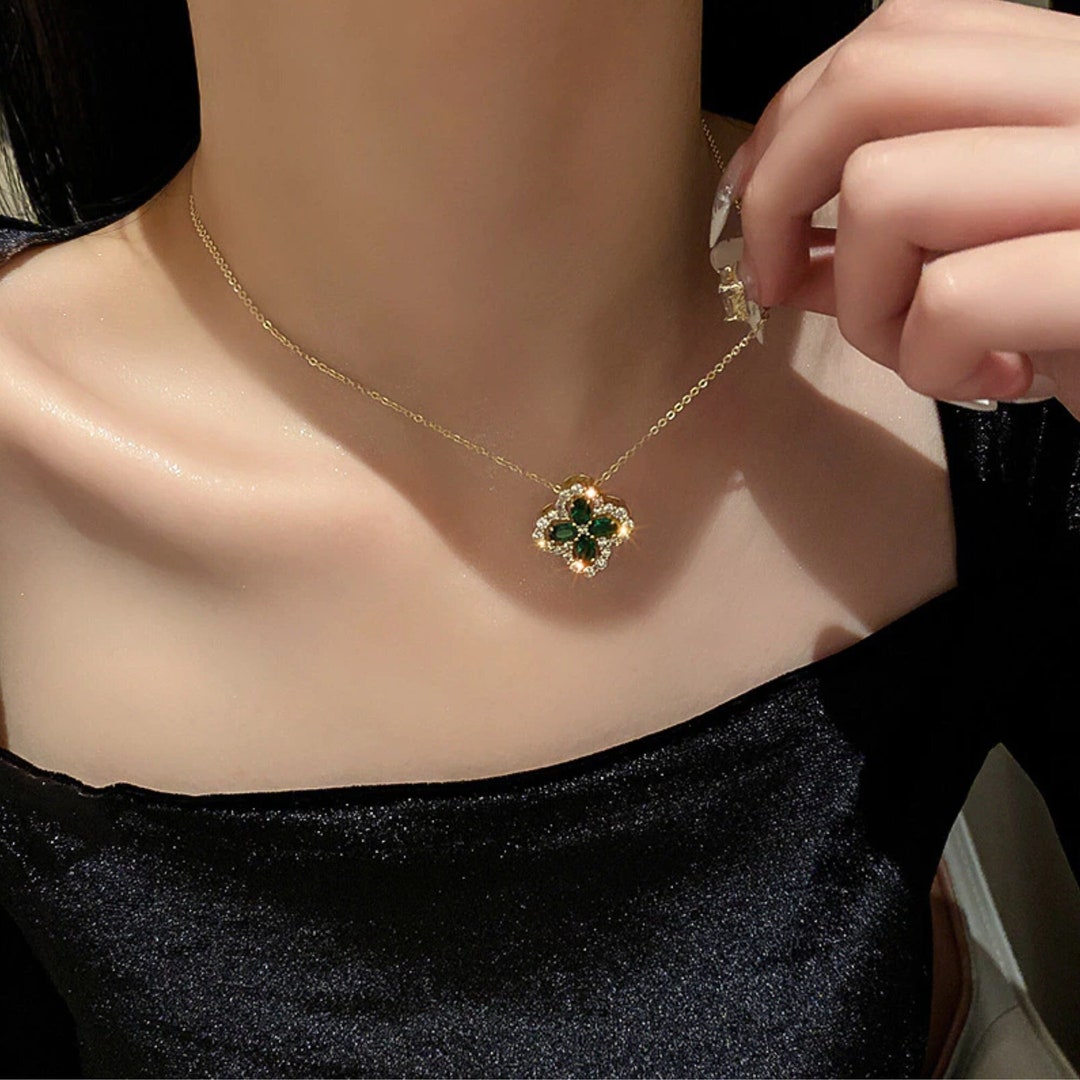 Parure Bijoux Trèfle Porte-bonheur Parure Bijoux Porte-Bonheur Trèfle - Collier, Bracelet, Boucles D'Oreilles - Plaqué Or 18k Hypoallergénique Bijou Porte-bonheur Femme