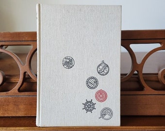 洋書 WEIRD AND WONDERFUL SHIPS By Graeme Cook Weird and Wonderful Ships by Graeme Cook (1975). Hardcover. . Free