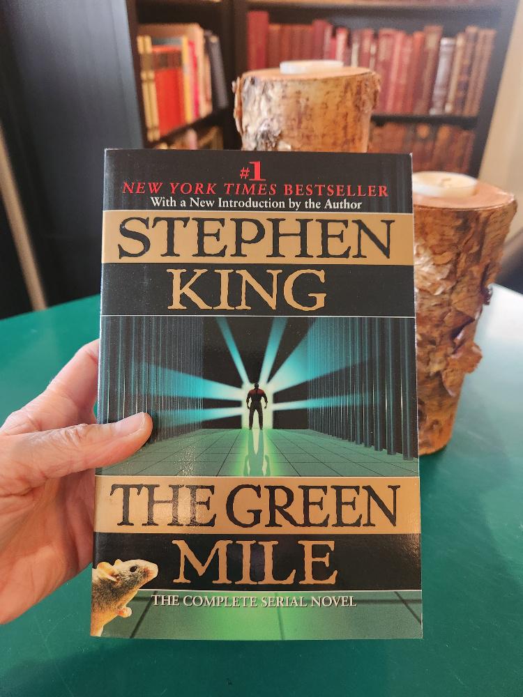 Stephen King The Green Mile First Plume Printing 1997 Paperback Complete 6-Part Serial Novel New York Times Bestseller Horror Book