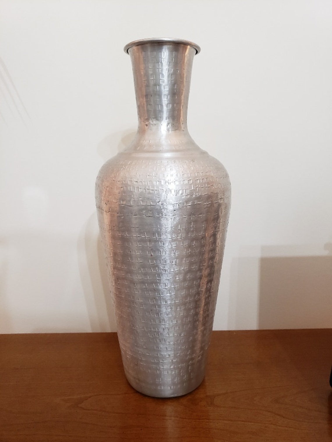 Vintage Silver Hammered Metal Vase Silver Decorative Vase Etsy